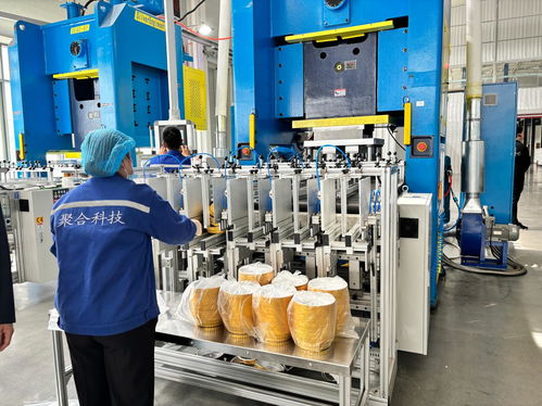 2024年一季度銅川市重點(diǎn)項(xiàng)目觀摩③ 年產(chǎn)2萬噸鋁箔餐盒生產(chǎn)線項(xiàng)目 延伸鋁精深加工產(chǎn)業(yè)鏈,產(chǎn)品節(jié)能環(huán)保可再生